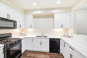 27 Whitworth, Ladera Ranch, CA 92694 - Photo 13