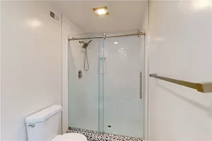 860 Mandalay Beach Rd, Oxnard, CA 93035 - Photo 11