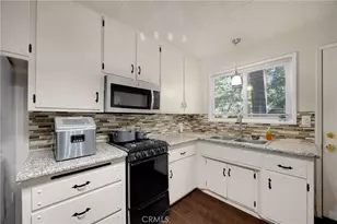 22934 Waters, Crestline, CA 92325 - Photo 11