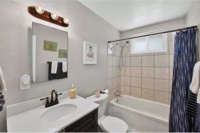 2239 Farringdon, Pomona, CA 91768 - Photo 13