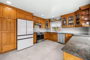 520 S Adria, Anaheim, CA 92802 - Photo 5