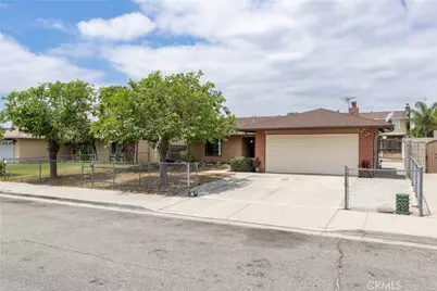 9330 Westeria, Bloomington, CA 92316 - Photo 3