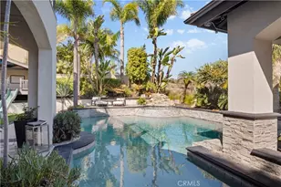 36 Via Divertirse, San Clemente, CA 92673 - Photo 3