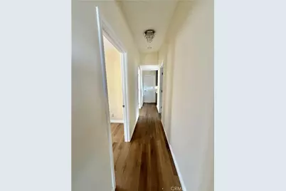 125 N Marshall Court, San Pedro, CA 90731 - Photo 5