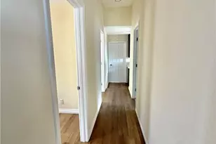 125 N Marshall Ct, San Pedro, CA 90731 - Photo 5