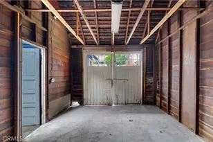 207 W Buffalo Ave, Santa Ana, CA 92706 - Photo 59