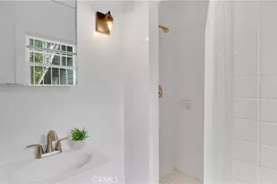 207 W Buffalo Ave, Santa Ana, CA 92706 - Photo 51