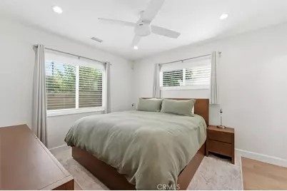 3329 N Los Coyotes Diagonal, Long Beach, CA 90808 - Photo 33