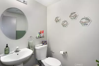 855 Blossomcreek, Corona, CA 92878 - Photo 17
