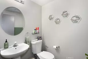 855 Blossomcreek, Corona, CA 92878 - Photo 17
