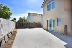 855 Blossomcreek, Corona, CA 92878 - Photo 33