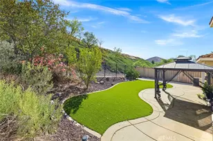 35526 Desert Rose Way, Lake Elsinore, CA 92532 - Photo 31