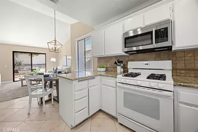1206 1206 Willowspring Ln, Corona, CA 92882 - Photo 15