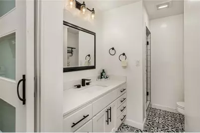 1921 Sherry, Santa Ana, CA 92705 - Photo 19