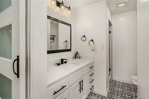 1921 Sherry, Santa Ana, CA 92705 - Photo 19