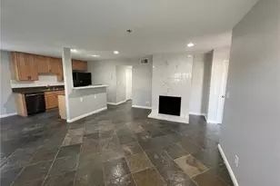 17572 Vandenberg Ln, Tustin, CA 92780 - Photo 5