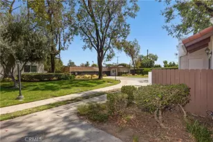 17572 Vandenberg Ln, Tustin, CA 92780 - Photo 35