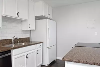 17572 Vandenberg Lane #01, Tustin, CA 92780 - Photo 17