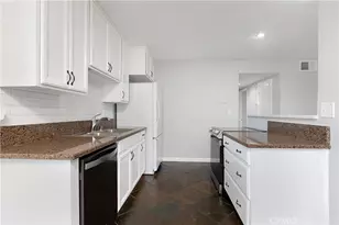 17572 Vandenberg Ln, Tustin, CA 92780 - Photo 15