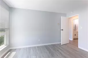 5585 E Pacific Coast, Long Beach, CA 90804 - Photo 25