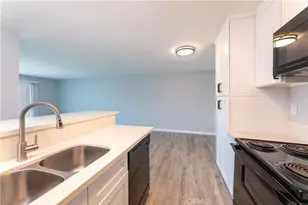 5585 E Pacific Coast, Long Beach, CA 90804 - Photo 7