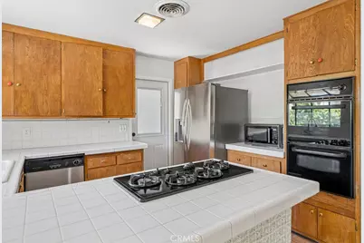 3126 Wendell Way, Riverside, CA 92507 - Photo 11