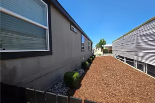 27150 Shadel, Menifee, CA 92586 - Photo 9