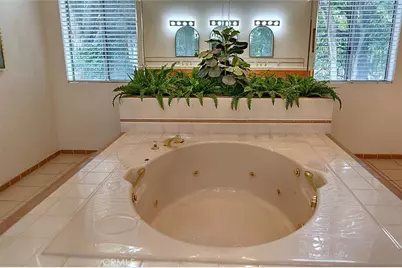 10162 Knuth Circle, Villa Park, CA 92861 - Photo 25