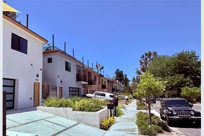 4860 Buchanan, Los Angeles, CA 90042 - Photo 3