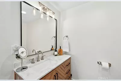 19281 Coralwood Lane, Huntington Beach, CA 92646 - Photo 37