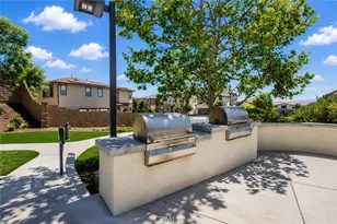 2841 Villa Catalonia Ct, Corona, CA 92881 - Photo 35