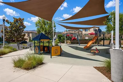 2841 Villa Catalonia Court, Corona, CA 92881 - Photo 33