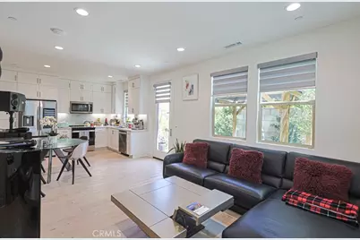 17540 Cameron #102, Huntington Beach, CA 92647 - Photo 7