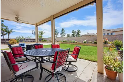 33973 Wintergreen Place, Murrieta, CA 92563 - Photo 11