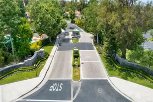 1052 Castlerock Ln, North Tustin, CA 92705 - Photo 31