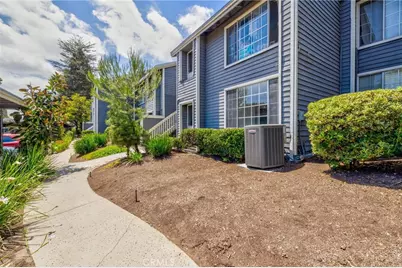 25269 Pine Creek Lane, Wilmington, CA 90744 - Photo 5