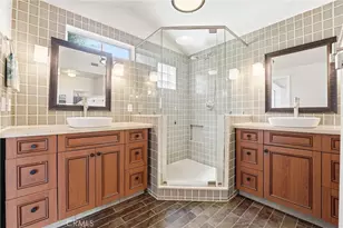 53 Saratoga, Newport Beach, CA 92660 - Photo 17