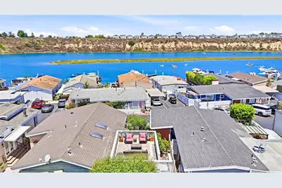 53 Saratoga, Newport Beach, CA 92660 - Photo 33