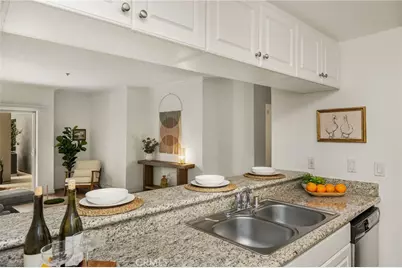 838 Pine Avenue #113, Long Beach, CA 90813 - Photo 15