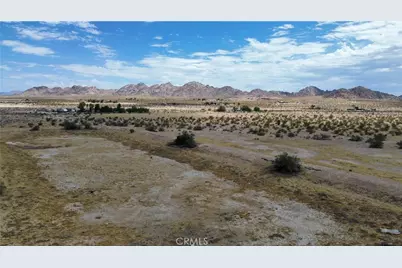 37950 E End, Lucerne Valley, CA 92356 - Photo 9