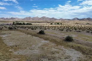 37950 E End, Lucerne Valley, CA 92356 - Photo 9