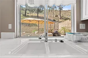 28222 Cascade, Castaic, CA 91384 - Photo 21