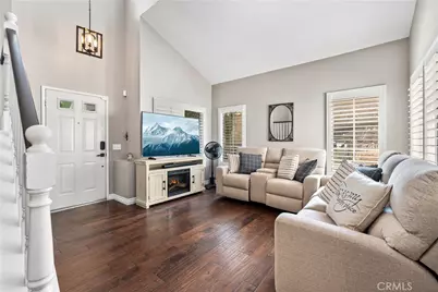 28013 Cascade, Castaic, CA 91384 - Photo 5