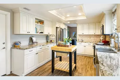 280 S Brookside Court, Anaheim Hills, CA 92808 - Photo 19