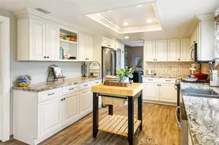 280 S Brookside Ct, Anaheim Hills, CA 92808 - Photo 19