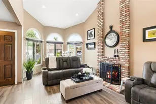 280 S Brookside Ct, Anaheim Hills, CA 92808 - Photo 5