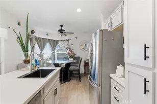 132 S Colombo, Tustin, CA 92780 - Photo 9