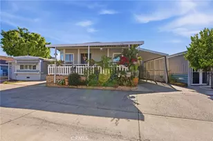 132 S Colombo, Tustin, CA 92780 - Photo 23