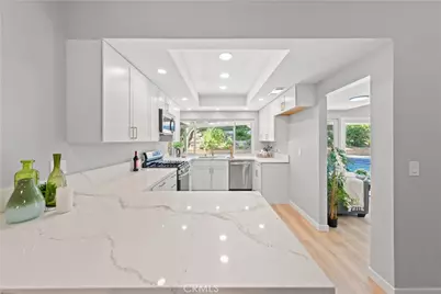 15369 Violetlane Way, Canyon Country, CA 91387 - Photo 9