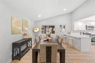 15369 Violetlane Way, Canyon Country, CA 91387 - Photo 11